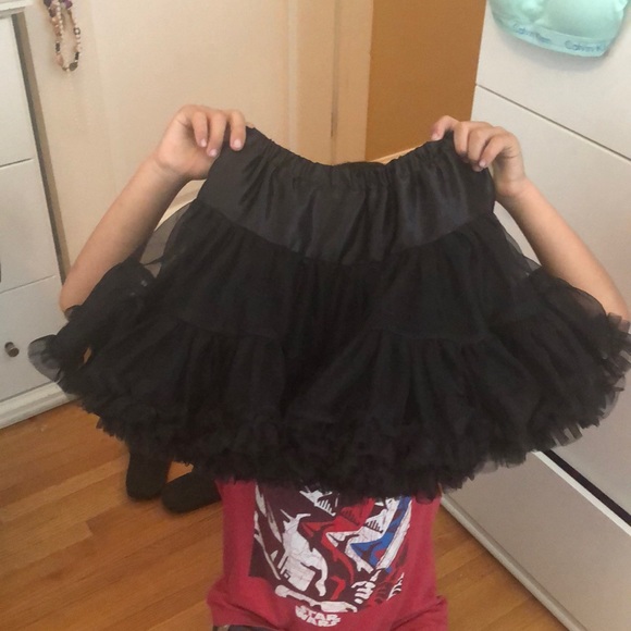 Black tutu - Picture 3 of 3